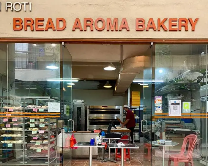 Exterior Of Bread Aroma Bakery - Photo credits to thestuffedowl (Instagram)