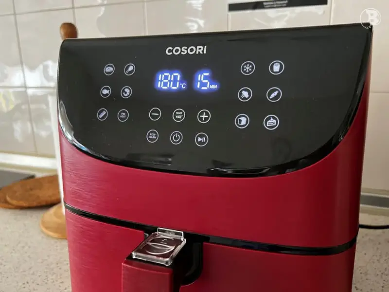 LED Display Of The COSORI Premium Max XL Air Fryer CP158