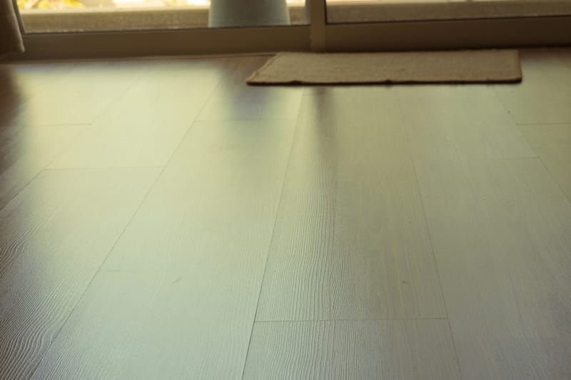 Laminate Floors After Mopping With The Corvan Cordless Vacuum Cleaner And Cordless Mop K18